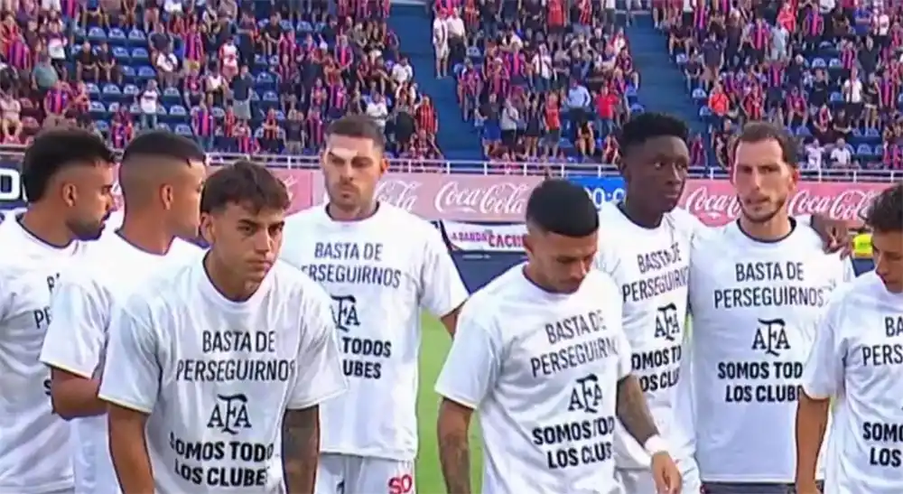 El fin de la impunidad: Hinchas explotan contra el blindaje de la AFA a “Chiqui” Tapia