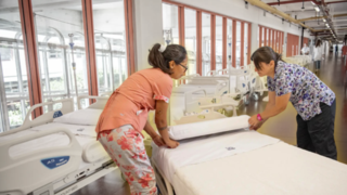 Salud pública real: el Garrahan renueva todas sus camas tras casi 40 años de abandono